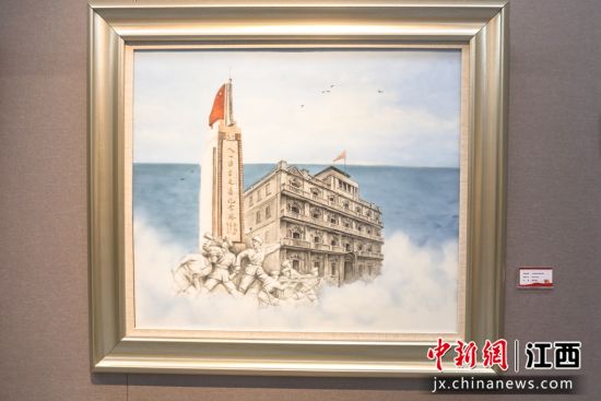 图为名为《让历史告诉未来》的系列瓷板画作品之一。刘力鑫 摄