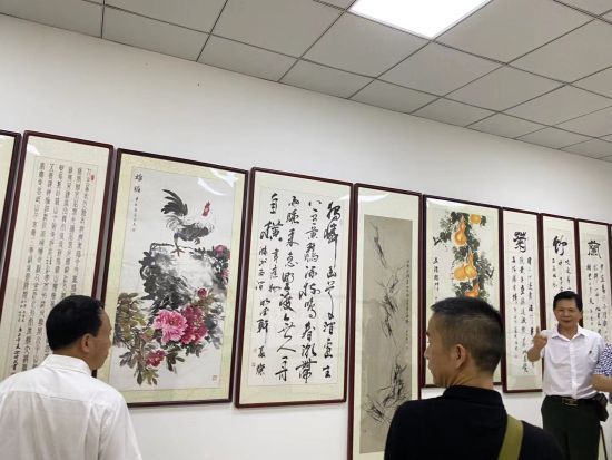 江西省国防文化陶瓷艺术书画院举办书画展演活动